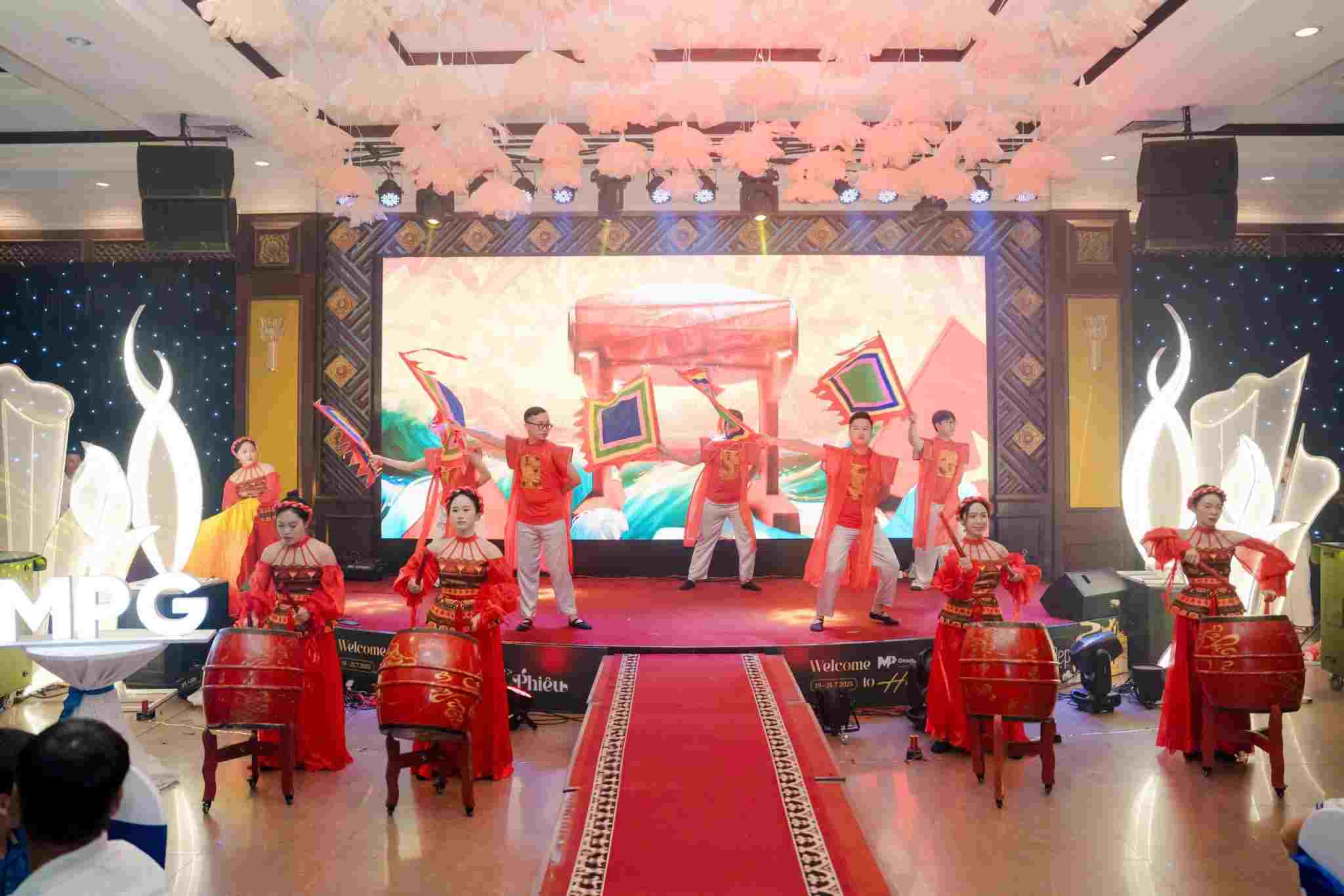 MPT & hành trình Huế yêu – AI phiêu! Gắn kết con người – Nuôi dưỡng văn hóa doanh nghiệp
