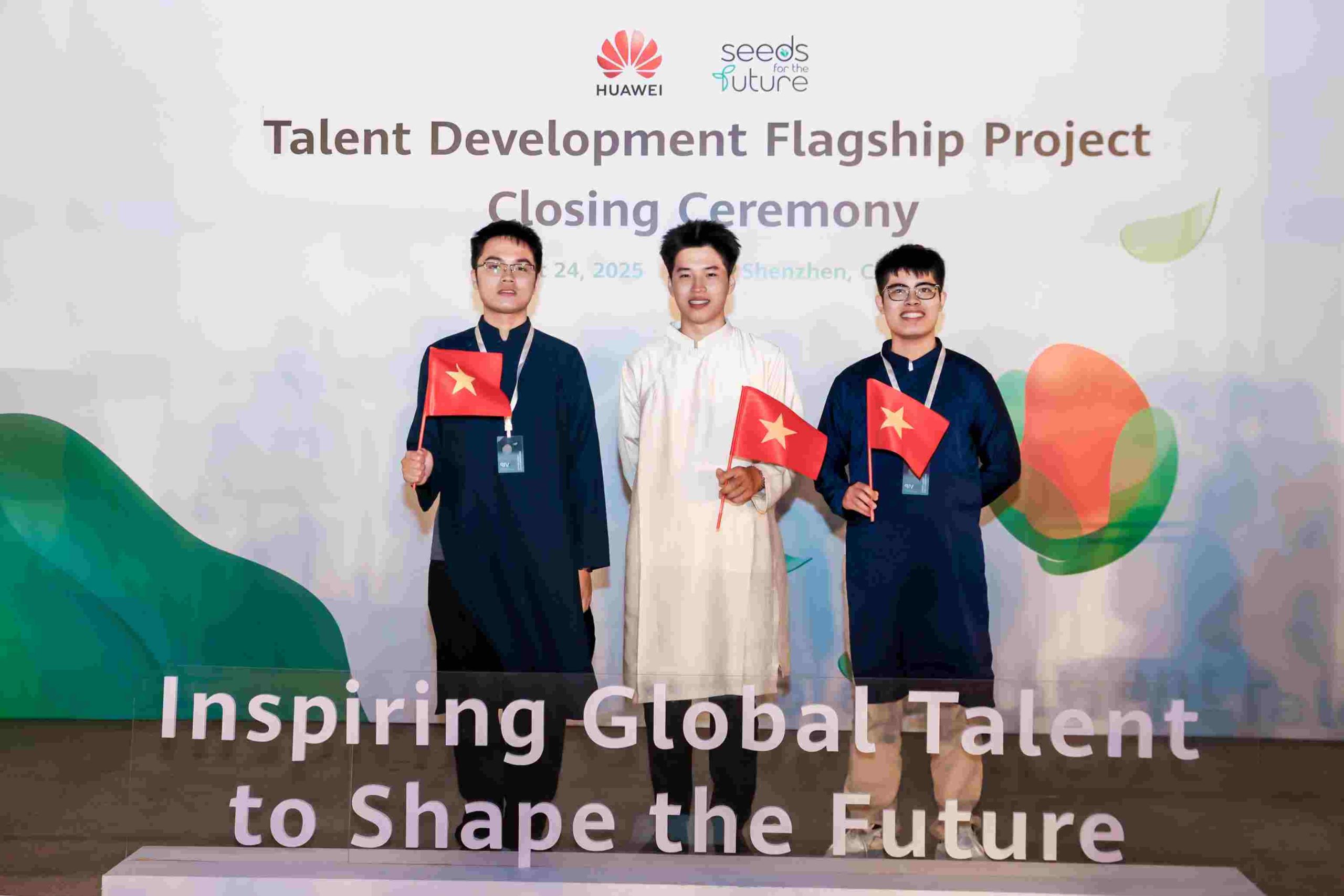 Bước đệm từ chương trình Huawei Seeds for the Future Bước đệm từ chương trình Huawei Seeds for the Future